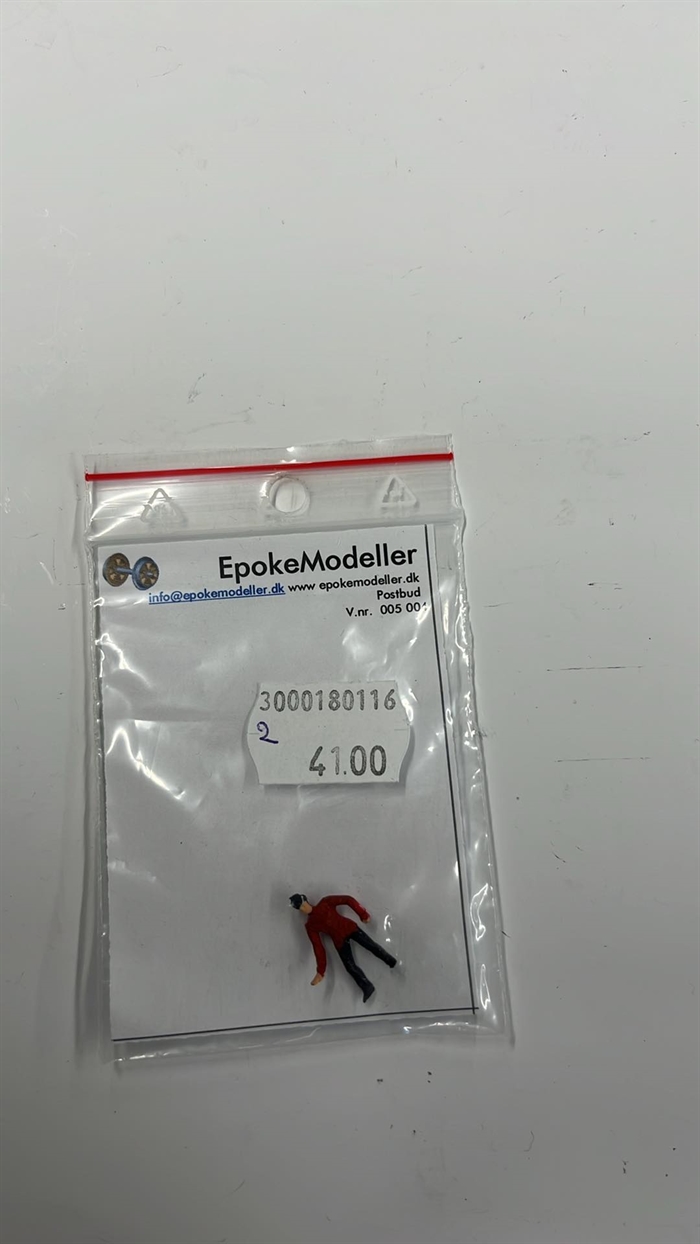 EpokeModeller 005 002 Postbud, H0