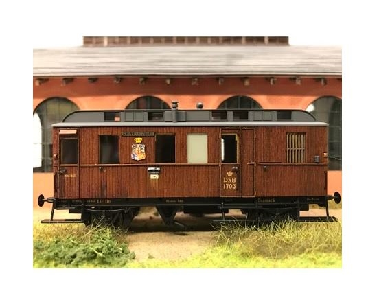 Hobbytrade 52092 DSB postvogn litra DD 1703, Teak