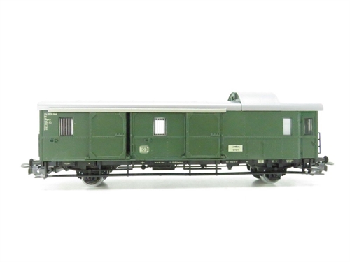 Märklin 4102 Pakkevogn, DR